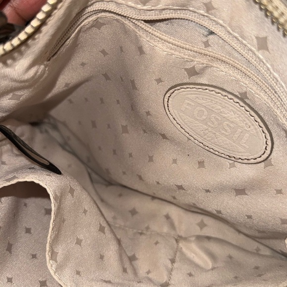 Fossil Cream Crossbody Bag with Adjustable Strap - Picture 9 of 14